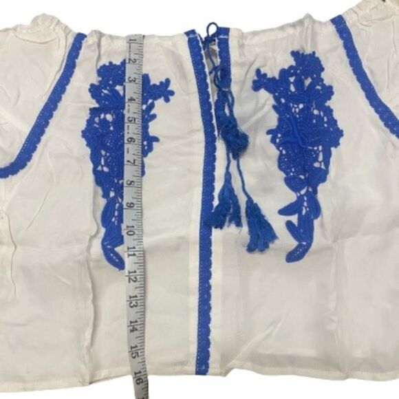 Revolve Line & Dot Size XS Blue and White Embroidery Off the Shoulder Blouse - Picture 7 of 10